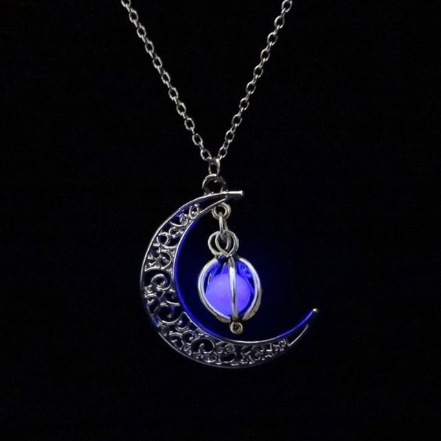 Glow In the Dark Pendant Necklaces For Women Silver Plated Chain Long Night Moon Necklaces Women Fashion Jewelry Necklaces