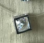 New Personality Fashion Square Imitation Pearl Crystal Zircon Zircon Necklace Invisible Transparent Fishing Line Necklace Women