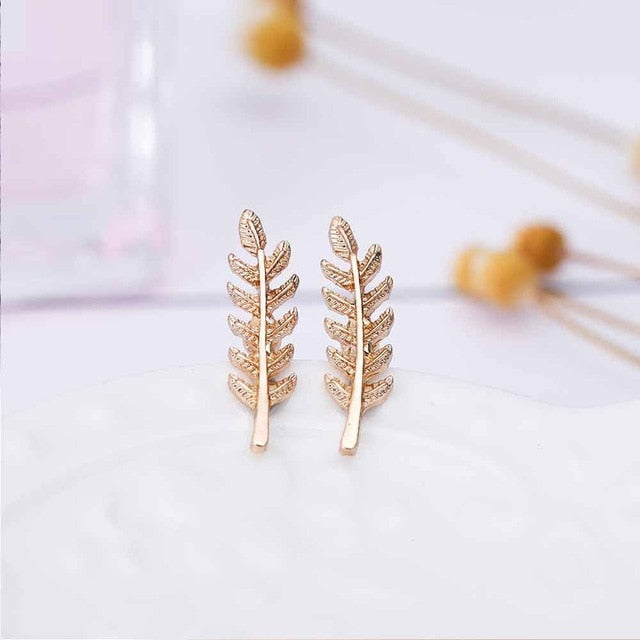 FAMSHIN 2019 Best selling NEW Women Fashion Simple Gold Silver Black Stud Earring Punk Rock Retro Circle Earring Piercing